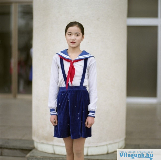 10 54 Ilyen a kötelező iskolai ruházat 11 különböző országban!
