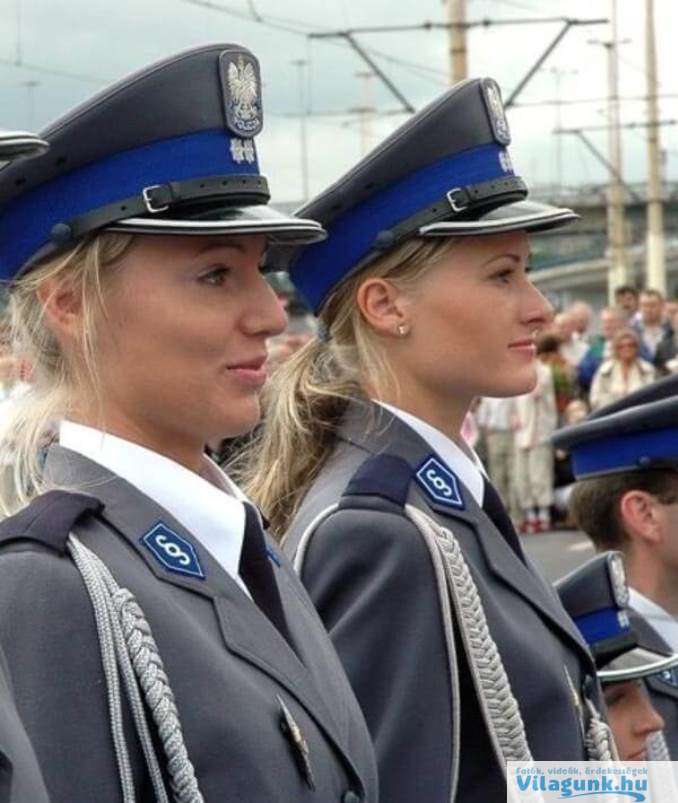 7 A legszuperebb rendőrnők a világ minden tájáról, akik előtt még a férfiak is térdre esnek.