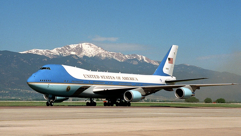 Air Force One on the ground