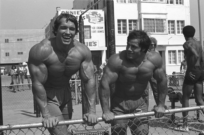 08 10 Arnold Schwarzenegger megható képeket osztott meg elhunyt barátja Franco Columbu emlékére. Barátságuk 54 éven át tartott!