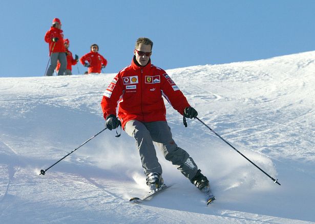 0 FILE Former F1 Driver Michael Schumacher Hurt In Skiing Accident 1 Friss hírek Michael Schumacher állapotáról - Egy kórházi dolgozó szerint magánál van a hétszeres világbajnok