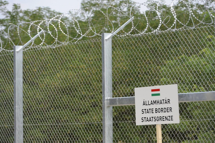D KZG20150718010 1280x852 2 Magyarország kormánya meghosszabbítja a válsághelyzetet-Továbbra is fennáll a tömeges bevándorlás veszélye