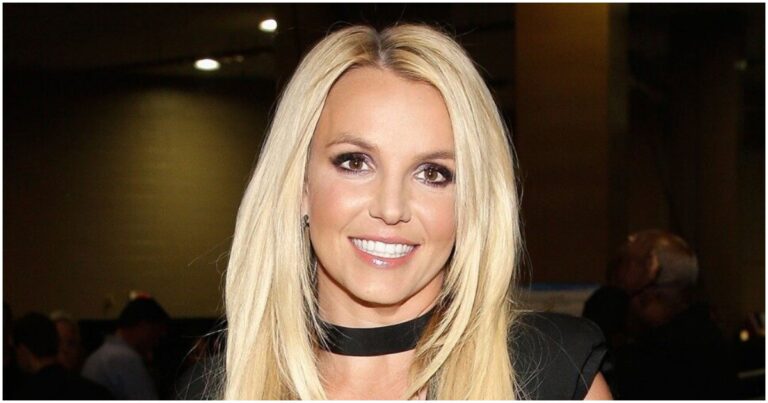 Britney Spears bugyit villantott – Így mutatta meg rajongóinak remek formáját