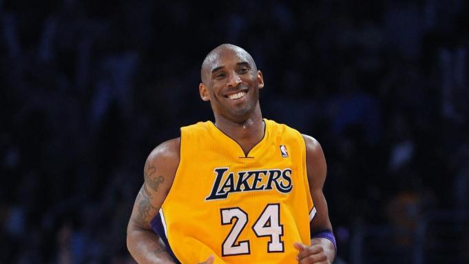 121207122711 kobe bryant smile Elhunyt Kobe Bryant, a legendás kosaras