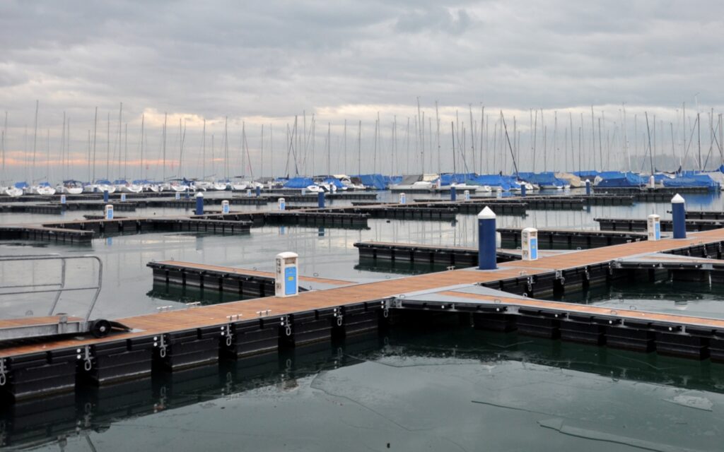 nyit 1 A Balaton ugyan kezd befagyni, de korcsolyázni még nem lehet rajta