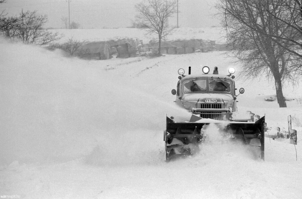 p2020011242818cc9 33 éve hatalmas mennyiségű hó lepte el az országot - Az 1987-es telet azóta is megemlegetik