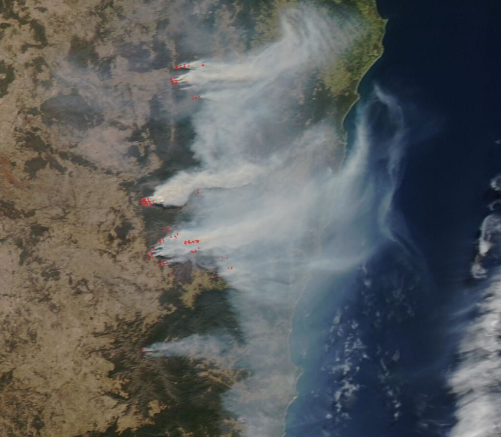 queensland fires "Az ausztráliai tűzvész füstje körbeszállja a Földet" - Ezt közölte a NASA az emberiséggel