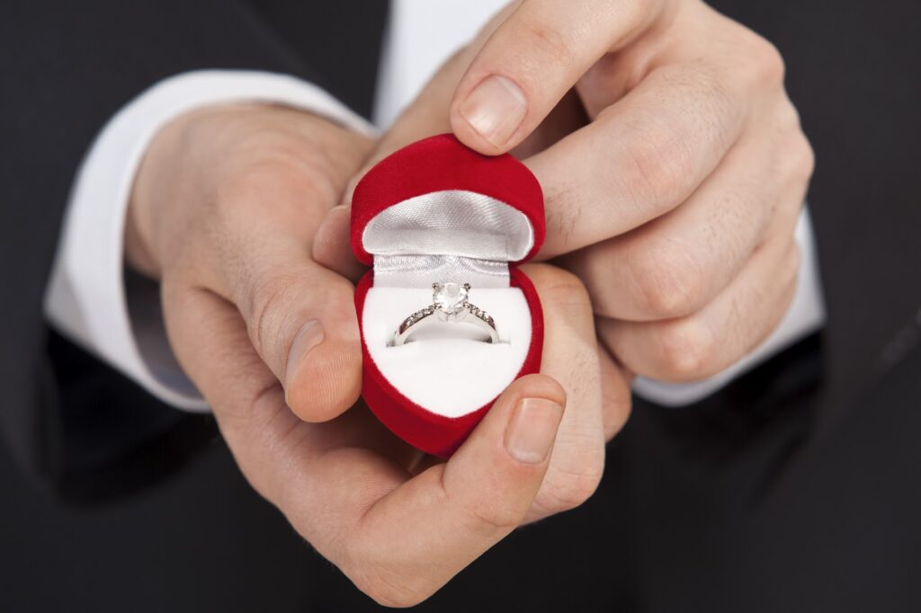 diamond ring proposal wedding ring
