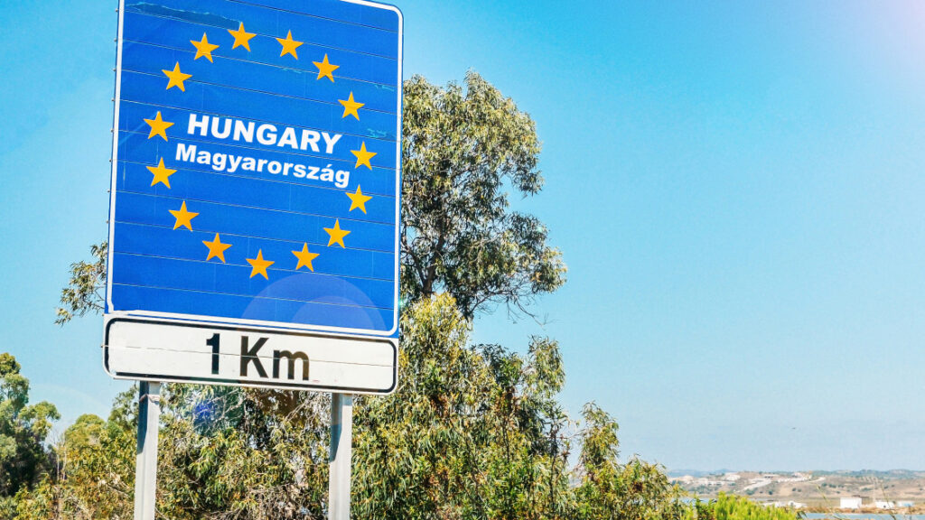 magyar hatar 2 393308 Üzenet érkezett Brüsszelből - "Illegális a magyar határzár"