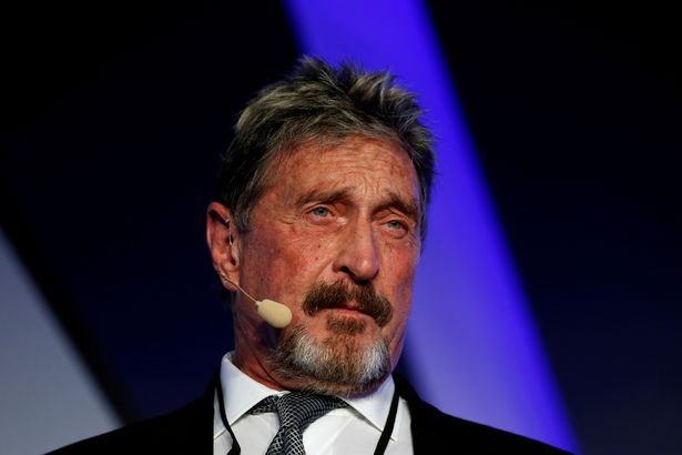 2 27 Elhunyt John McAfee a McAfee vírusirtó atyja - Holtan találták cellájában