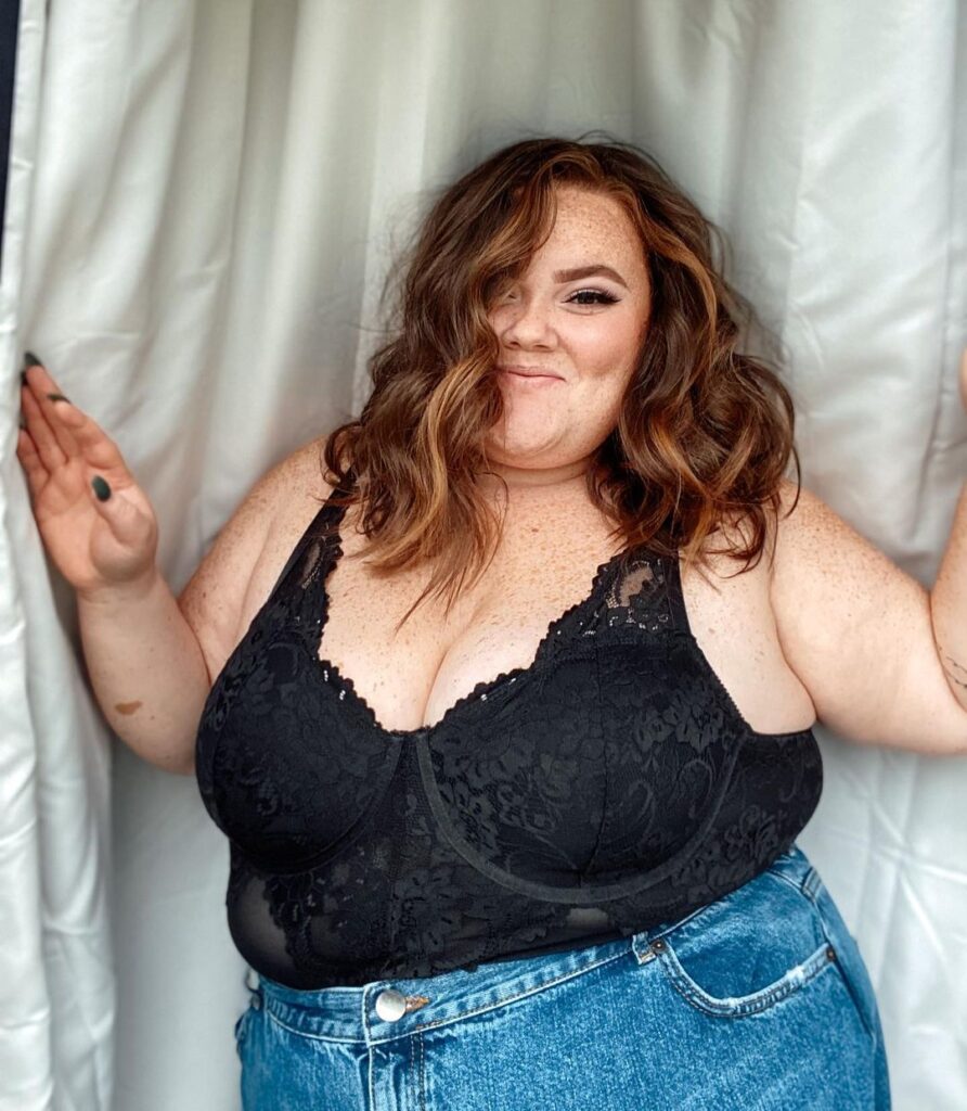 7 9 Nehéz plus size nőként randizni - A férfiak csak azért írnak rá, hogy kigúnyolják