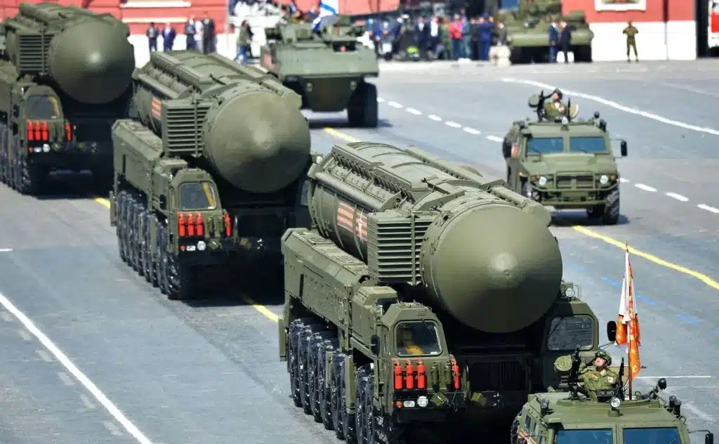 B13 1 Putyin kész bevetni az atomrakétákat!