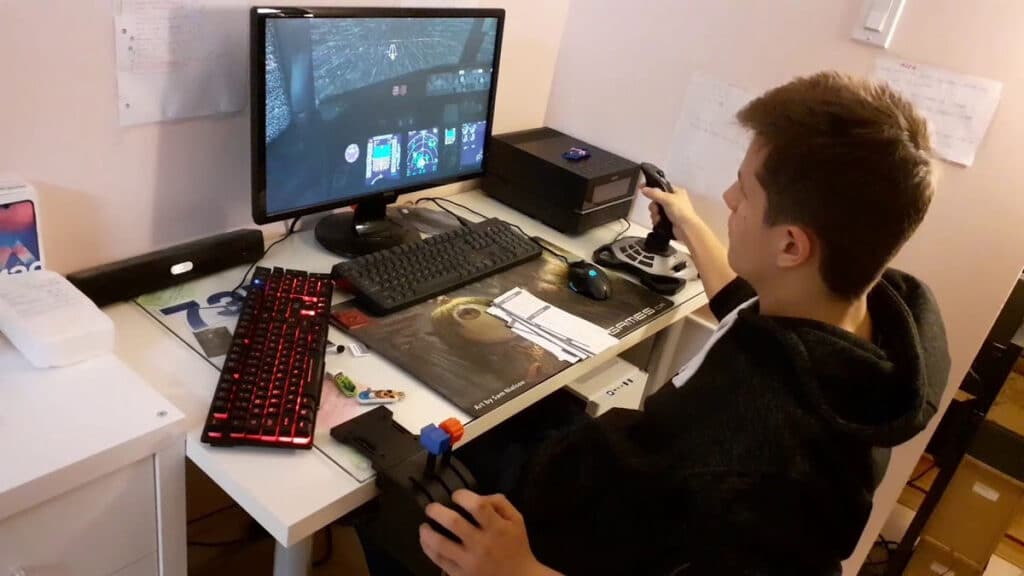 gamer Egész nap a szobájában ül a számítógép előtt. Milyen sors vár az ilyen fiatalokra?