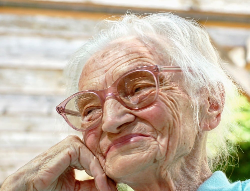 1000 44 20230201 211143 Egy 90 éves néni elképesztő tanácsai az életről! Ezt érdemes mindenkinek jól megjegyezni!