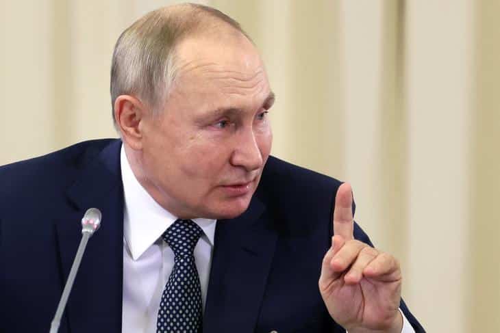putyin szemelyesen donthetett a malaj utasszallito leloveserol lgc Oroszország figyelmeztet: Közvetlen összecsapás lehet az Egyesült Államokkal