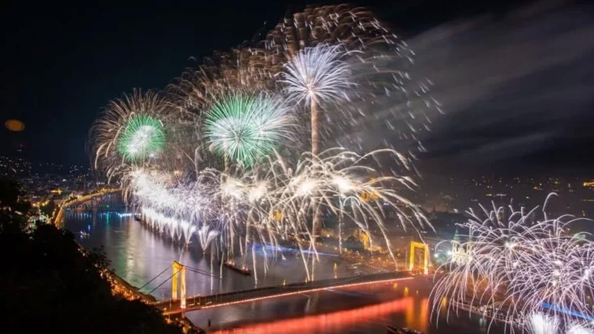 tuzijatek Európa legszebb tűzijátéka volt Budapesten! Nézd vissza itt!
