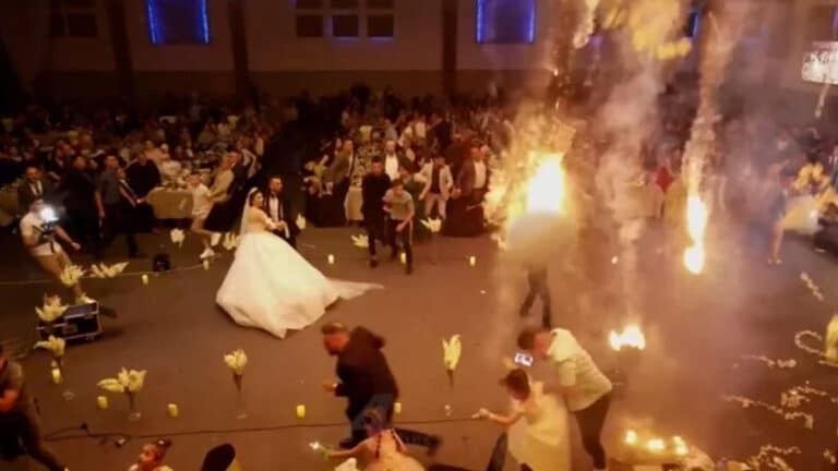 VIDEÓ! Tragédia egy esküvőn! Százan haltak meg…