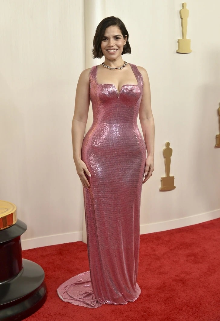 America Ferrera Íme az Oscar-gála legjobban öltözött sztárjai. Az elegánstól a vadítóig!