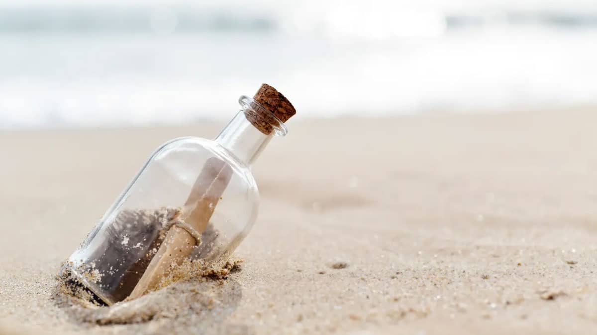 66 évig sodródó szerelmes levelet vetett partra a tenger