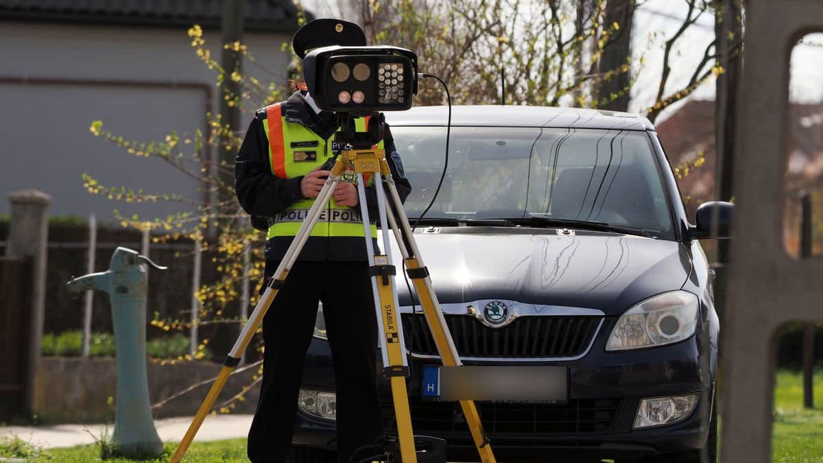 Mennyire „látnak el” a Magyarországon használt traffipaxok és sebességmérők?