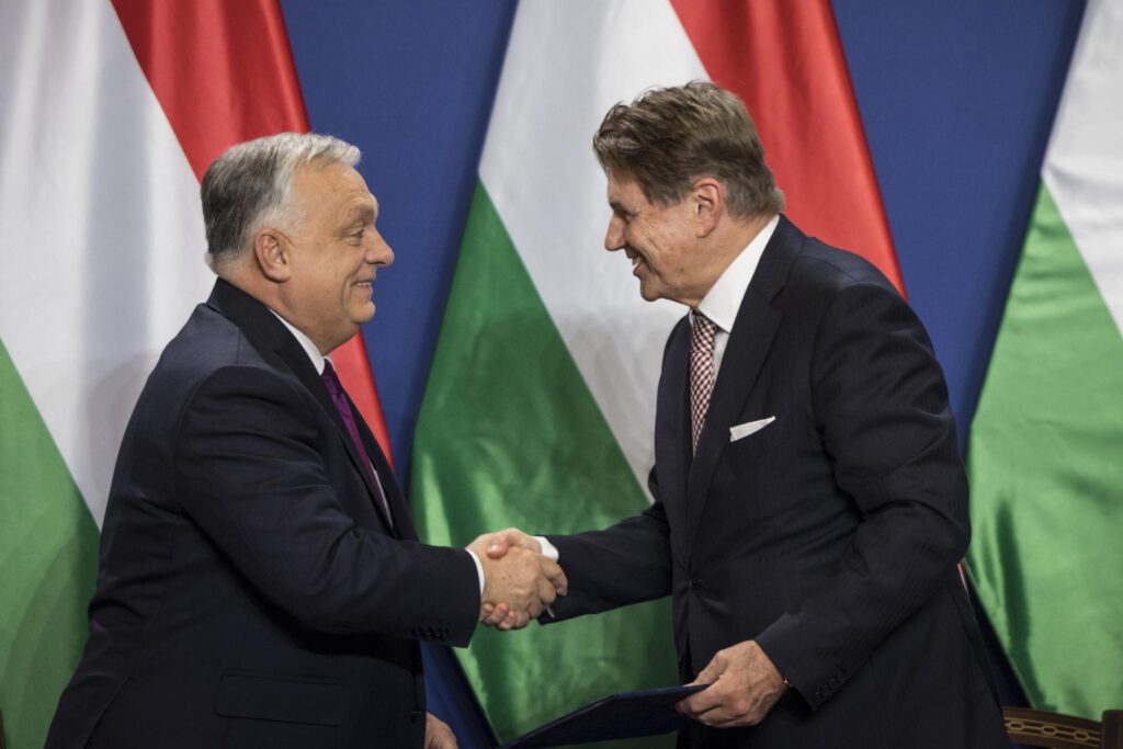 Óriási adókedvezményt kapnak a magyar kisvállalkozások