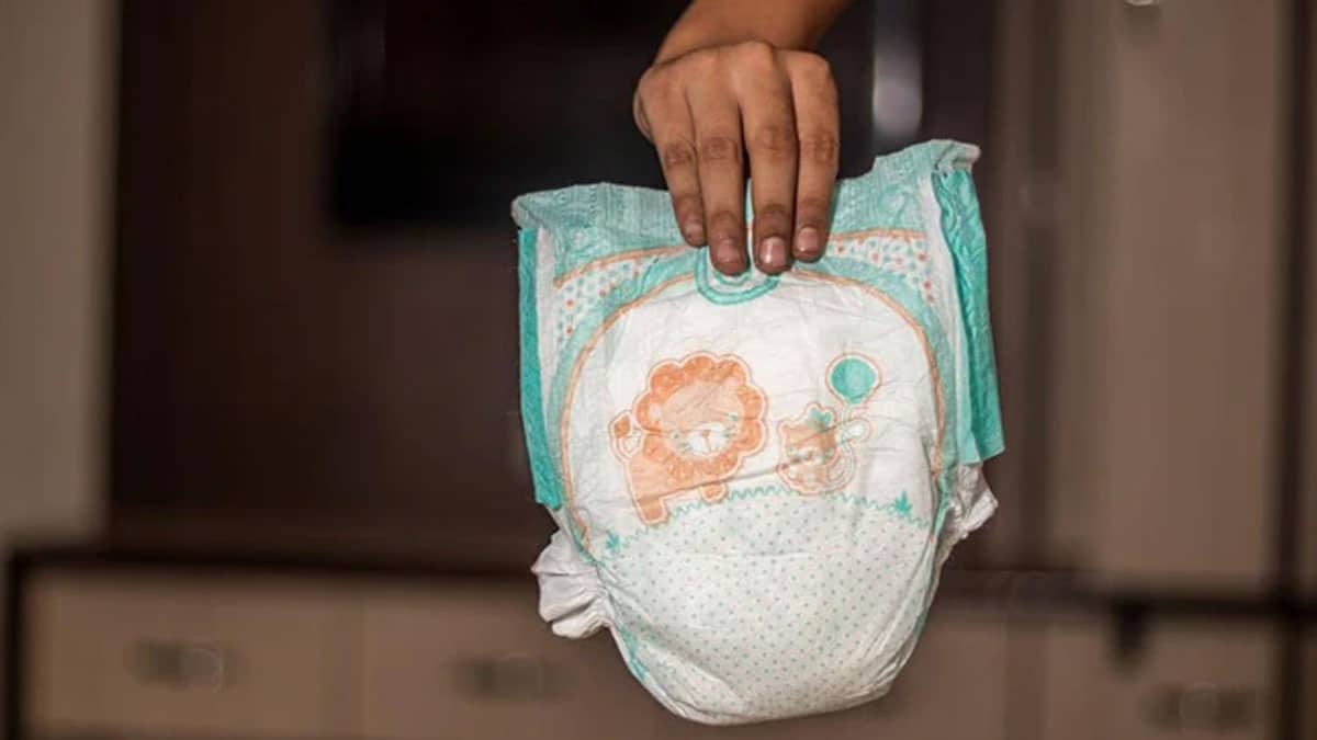 Egyre több 11 éves gyerek hord még pelenkát. A gond lelki eredetű...