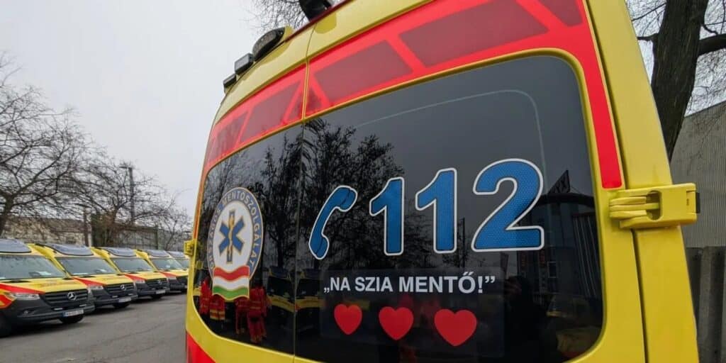 "Na szia, mentő" – Mindenki ezt a pillanatot várta: végre találkozott Medárd és a mentésirányító 1 Na szia, mentő