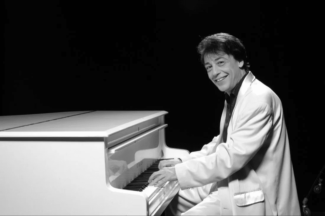 SZOMORÚ HÍR: Meghalt Fenyő Miklós, a magyar rock and roll koronázatlan királya